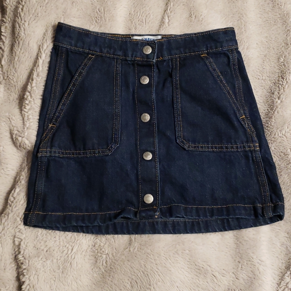 Girls Medium button front denim skirt